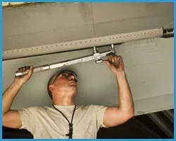 United Garage Door Los Angeles, CA 323-591-4927 United Garage Door Los Angeles, CA 323-591-4927 - sidebar-door-install-15-05m